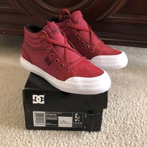 Youth Evan High DC shoes (brand new w/original box